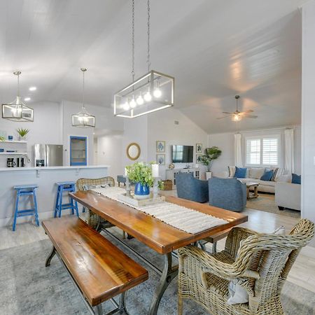 Trendy Port Aransas Home With Private Pool And Deck! Extérieur photo