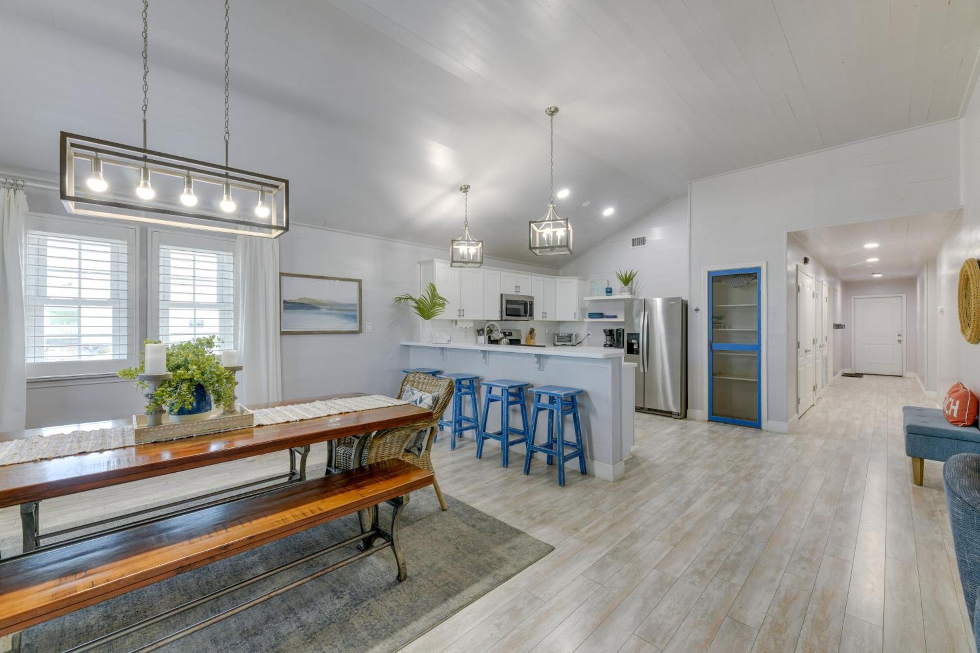 Trendy Port Aransas Home With Private Pool And Deck! Extérieur photo