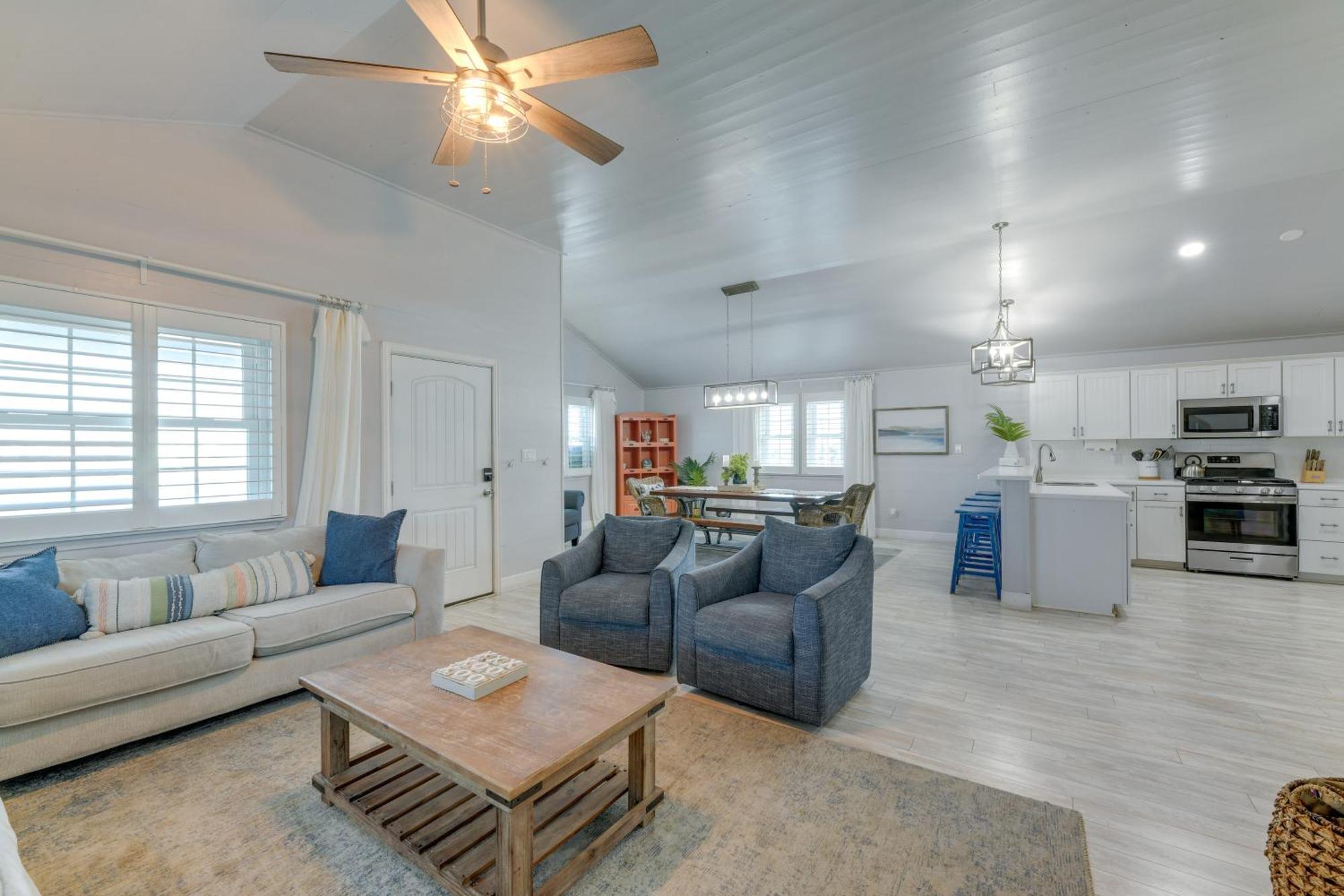 Trendy Port Aransas Home With Private Pool And Deck! Extérieur photo